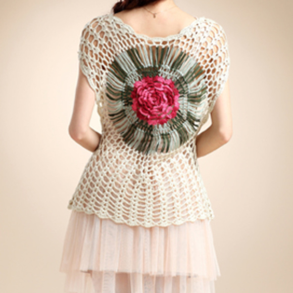 Sweater Hollow Hook Flower (hand made) - Picture 2 of 3